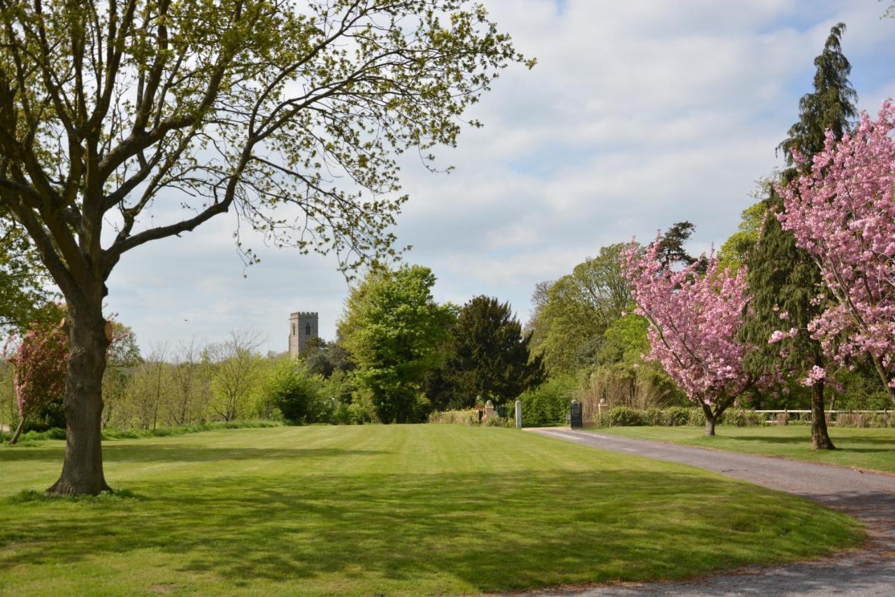 Henstead Hall Beccles Exterior photo